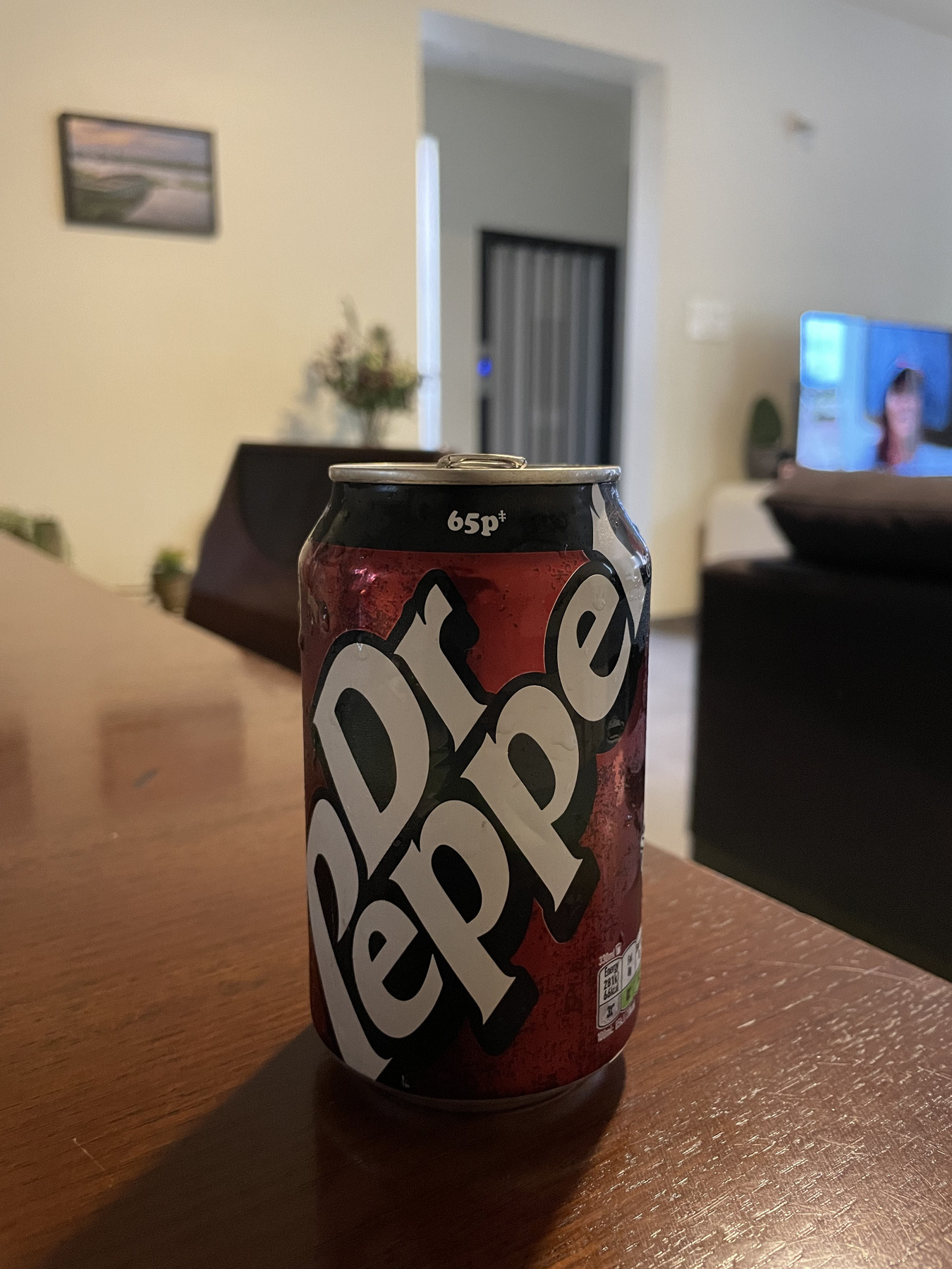 A can of Dr. Pepper (beverage)